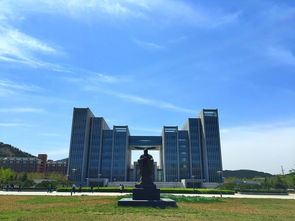 九州工业大学的艺术生活，融合传统与现代的校园文化