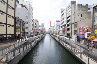 探索798艺术区，停车场位置与艺术之旅指南